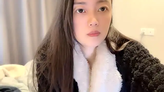 A-xena online show from March 18, 2025, 2:36 am