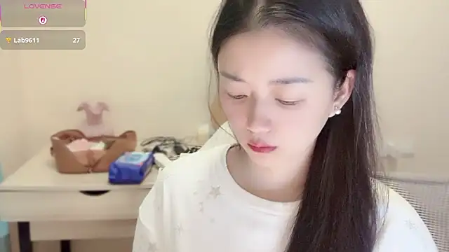 A-xena online show from November 15, 2025, 2:31 am