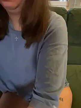 PetiteAngel666 online show from April 7, 2026, 4:51 pm