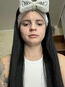 JuicyJess online show from February 26, 2026, 8:08 pm