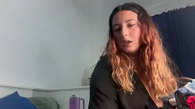 bybabyblue online show from November 12, 2025, 6:19 pm