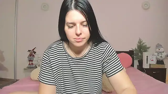 Snapshot of Annatrybebetter chatting on January 8, 2025, 8:07 pm Annatrybebetter online show from January 8, 2025, 8:07 pm