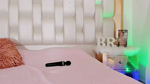 BeckyRusso online show from March 22, 2025, 6:25 pm