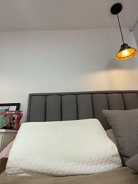 DianaHopson online show from December 14, 2025, 11:48 am