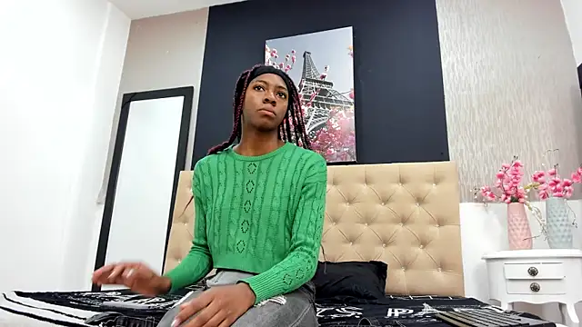 Shanelle   online show from February 13, 2025, 1:26 pm