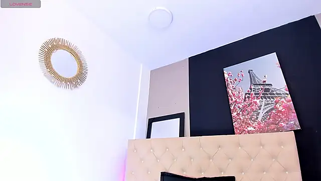 Shanelle   online show from February 26, 2025, 2:36 pm