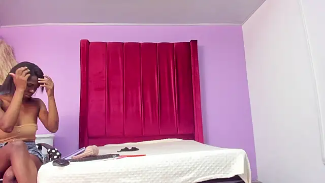 Shanelle   online show from March 20, 2026, 1:27 pm