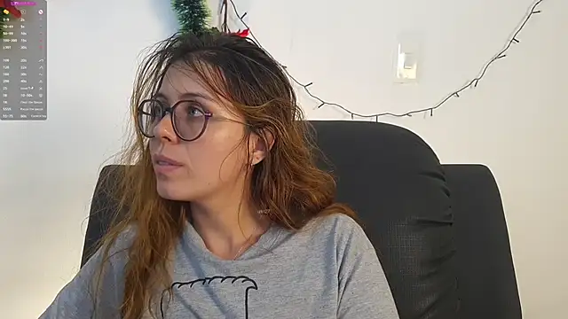 Snapshot of irinasweet27 chatting on December 14, 2024, 1:17 am irinasweet27 online show from December 14, 2024, 1:17 am