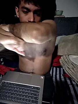 parker321516 online show from April 6, 2026, 1:58 am