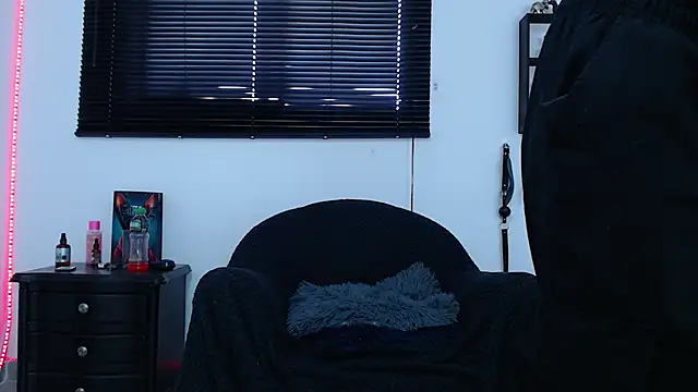 KinkyAllisonSub online show from February 18, 2025, 2:59 pm