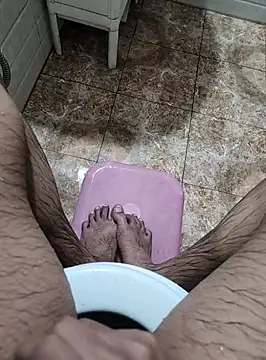 Snapshot of surfer_fun29 chatting on December 5, 2024, 7:49 am surfer fun29 online show from December 5, 2024, 7:49 am