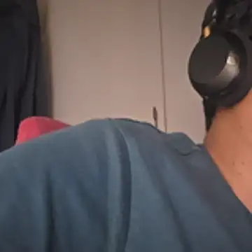 surfer fun29 online show from January 6, 2026, 3:49 pm