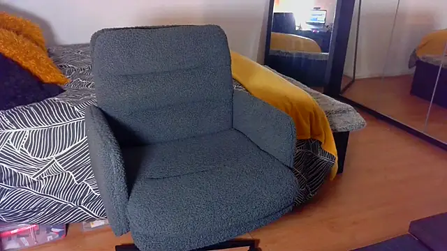 Snapshot of sarametisse26 chatting on January 14, 2026, 7:14 am sarametisse26 online show from January 14, 2026, 7:14 am