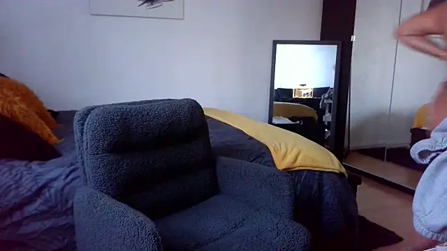 Snapshot of sarametisse26 chatting on February 25, 2026, 7:18 am sarametisse26 online show from February 25, 2026, 7:18 am