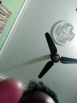 Snapshot of Niladri1410 chatting on February 17, 2025, 9:08 pm Niladri1410 online show from February 17, 2025, 9:08 pm