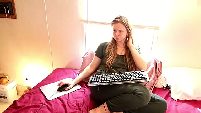 Snapshot of xxpixeyxx chatting on March 6, 2026, 3:41 pm xxpixeyxx online show from March 6, 2026, 3:41 pm