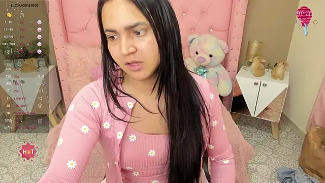 Andrys  online show from December 9, 2024, 6:57 pm