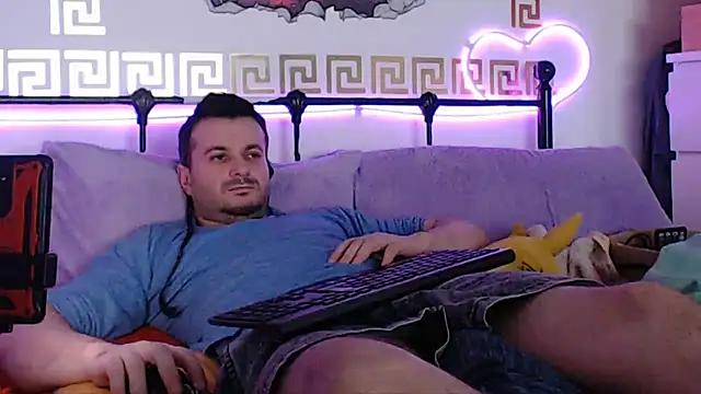 Snapshot of erotico69xxx chatting on January 11, 2025, 5:07 pm erotico69xxx online show from January 11, 2025, 5:07 pm