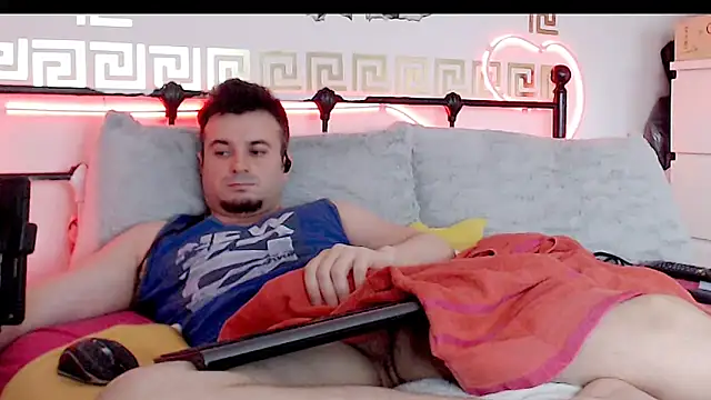 Snapshot of erotico69xxx chatting on September 18, 2025, 12:40 pm erotico69xxx online show from September 18, 2025, 12:40 pm