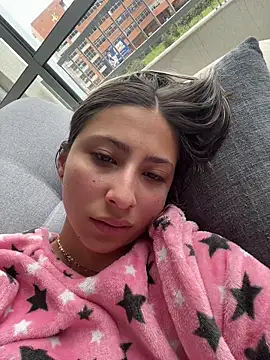 Ameellie online show from February 21, 2026, 4:08 pm