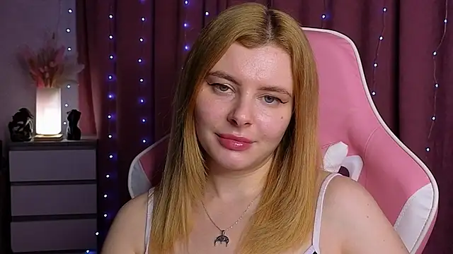 Day-off online show from November 21, 2025, 4:11 am