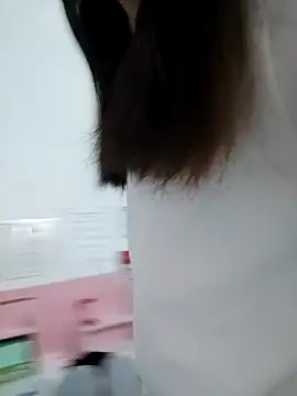 I AM NOT A SLUT online show from November 18, 2025, 3:01 am