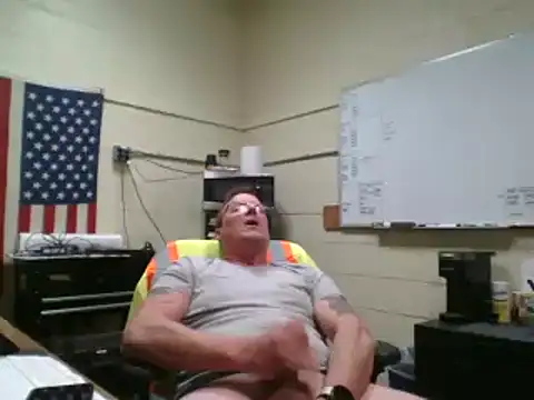 Snapshot of Cockrub1 chatting on December 10, 2024, 5:22 pm Cockrub1 online show from December 10, 2024, 5:22 pm