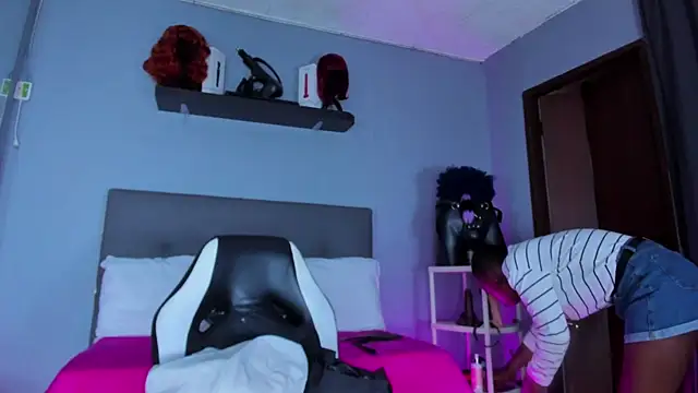 Coco Kiss online show from February 12, 2026, 7:20 pm