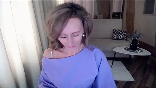 Snapshot of HornyMilf_777 chatting on March 1, 2025, 5:52 am HornyMilf 777 online show from March 1, 2025, 5:52 am