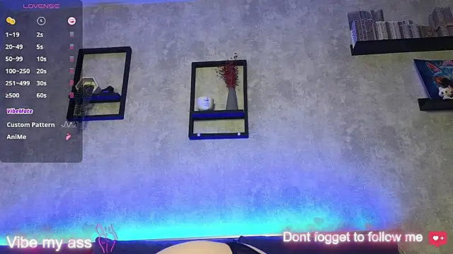 Vikki White online show from March 21, 2025, 11:12 pm