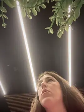 MommmyYummy online show from February 25, 2026, 10:03 am