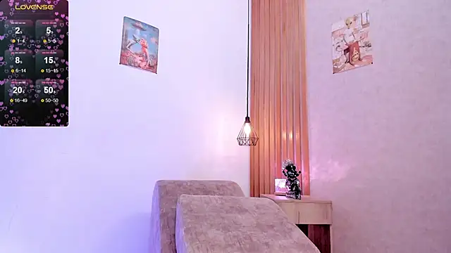 PawgGirl18 online show from March 17, 2025, 2:56 pm