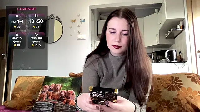 Teylor Love online show from November 14, 2025, 1:10 pm