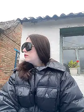 Teylor Love online show from April 23, 2026, 9:41 am