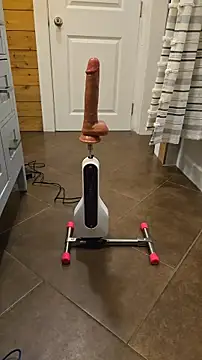 Snapshot of bigdeal698 chatting on February 1, 2026, 6:01 am bigdeal698 online show from February 1, 2026, 6:01 am