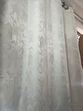 Snapshot of Alahia_Rodriguez chatting on November 29, 2025, 8:01 pm Alahia Rodriguez online show from November 29, 2025, 8:01 pm