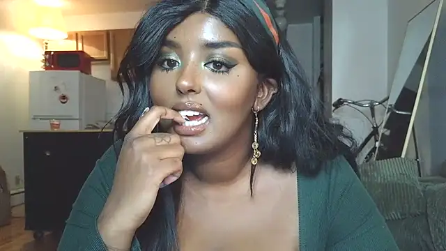 SiminFox online show from October 7, 2025, 1:47 am