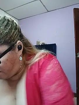 EllisW8 online show from May 29, 2026, 10:57 am
