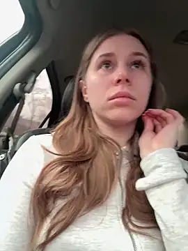 Snapshot of MilissaSee chatting on March 3, 2025, 1:09 pm MilissaSee online show from March 3, 2025, 1:09 pm