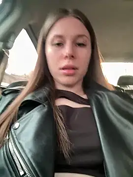 Snapshot of MilissaSee chatting on March 13, 2025, 1:29 pm MilissaSee online show from March 13, 2025, 1:29 pm