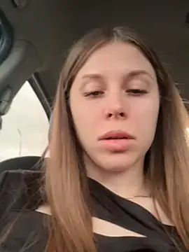 Snapshot of MilissaSee chatting on March 17, 2025, 12:57 pm MilissaSee online show from March 17, 2025, 12:57 pm