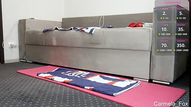 Carmela fox online show from September 17, 2025, 8:05 am