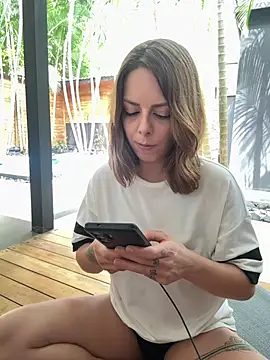Snapshot of Mia_Railey chatting on May 24, 2026, 7:30 pm Mia Railey online show from May 24, 2026, 7:30 pm
