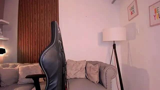 Snapshot of liam_collins21 chatting on May 14, 2026, 12:12 pm liam collins21 online show from May 14, 2026, 12:12 pm