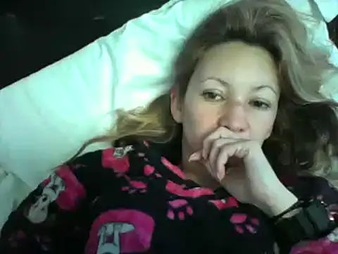 Snapshot of Paulita_x3 chatting on October 2, 2025, 11:17 am Paulita x3 online show from October 2, 2025, 11:17 am