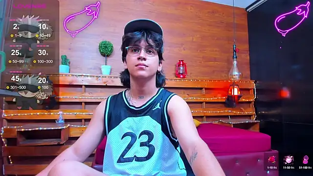 alex 477 online show from February 6, 2025, 2:37 pm