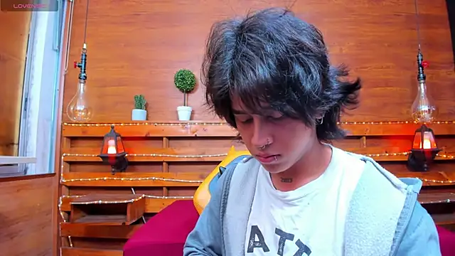 alex 477 online show from February 20, 2025, 11:31 am