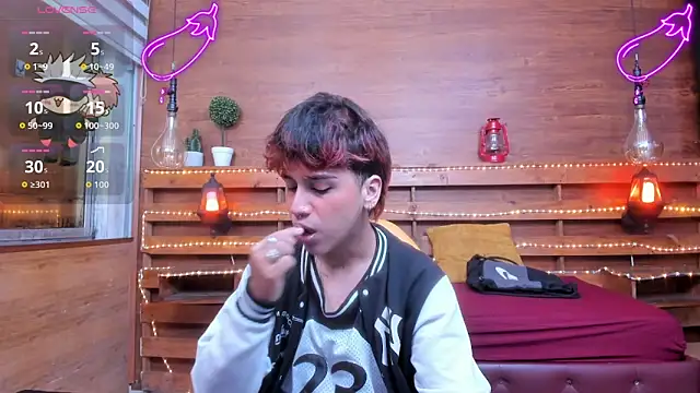 alex 477 online show from September 12, 2025, 11:32 am