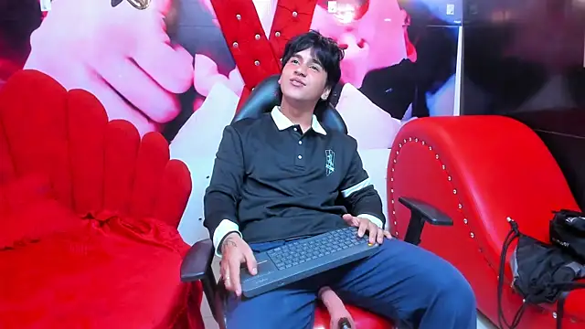 alex 477 online show from October 18, 2025, 11:33 am