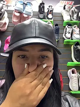 kim monti online show from December 31, 2024, 2:19 am